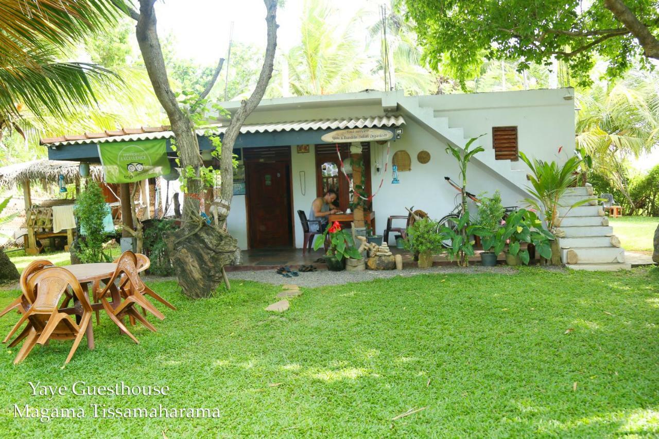 Yaye Guest House Tissamaharama Exteriör bild